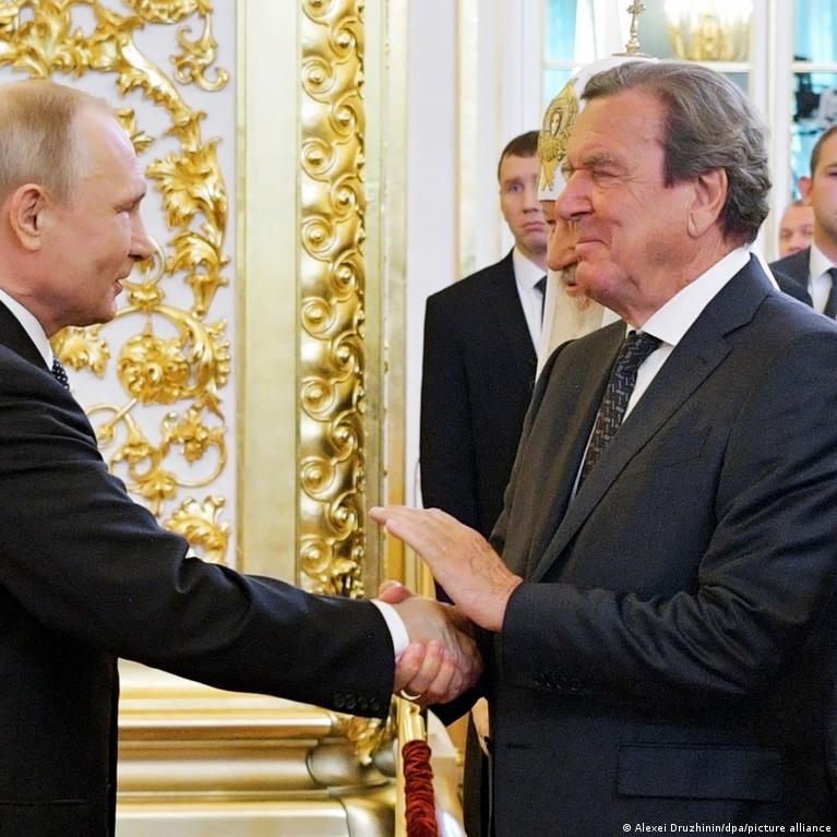 Putinas Silo Buvus Vokietijos Kancler Schrder Kaip Taikos Deryb Tarpinink