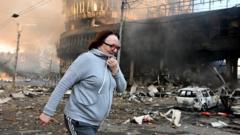 Rusijos plačios atakos Ukrainoje metu žuvo keturi žmonės, dešimtys sužeista Rusijos Plaios Atakos Ukrainoje Metu Uvo Keturi Mons Deimtys Sueista