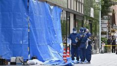 Tokijo prekybos centre pranešta apie stiprų kvapą, 19 žmonių hospitalizuoti