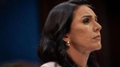 Tulsi Gabbard atsistatydina iš JAV nacionalinės žvalgybos direktorės pareigų