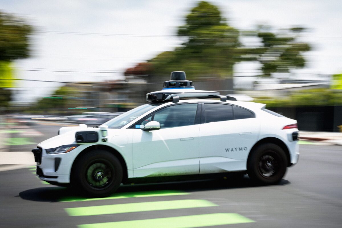 Waymo Pleia Autonomini Automobili Veikl Virdinijoje