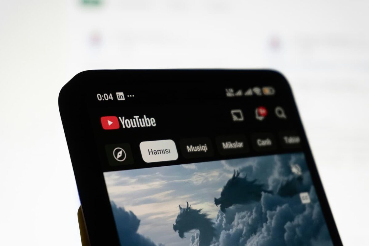 Youtube Automatikai Yms Dirbtinio Intelekto Sukurtus Ar Pakeistus Vaizdo Raus