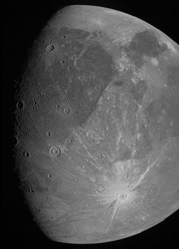11039 Ganimedas Detalus Jupiterio Palydovo Atvaizdas Primenantis