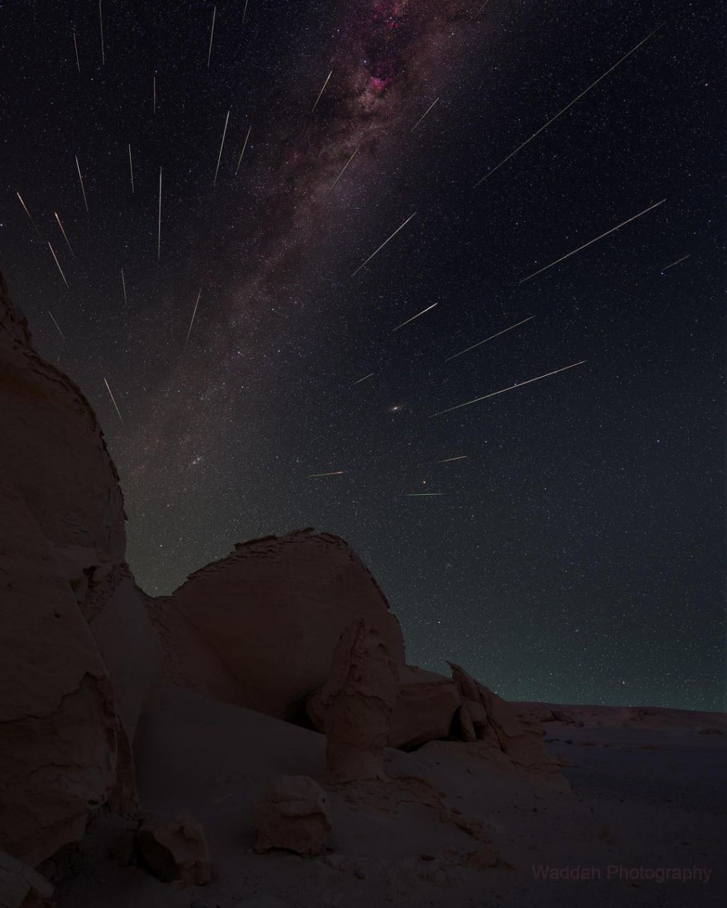 11047 Perseidų Meteorų Lietus Virš Egipto Dykumos įspūdinga Nakti