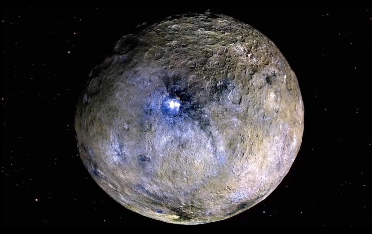 Cerera: sudėtingesnė nei manyta – nauji NASA Dawn misijos duomenys