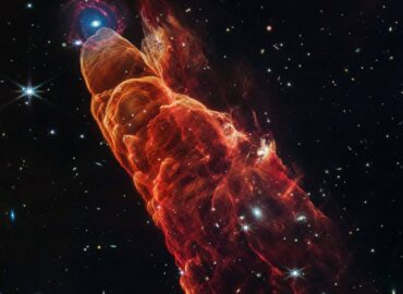 16586 James Webb Teleskopas Užfiksavo Kosminį Tornadą įspūdinga
