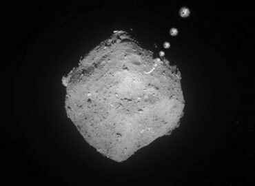 16710 Asteroido Rjugu Medžiagoje Aptiktos Dalelės Senesnės Už Sau
