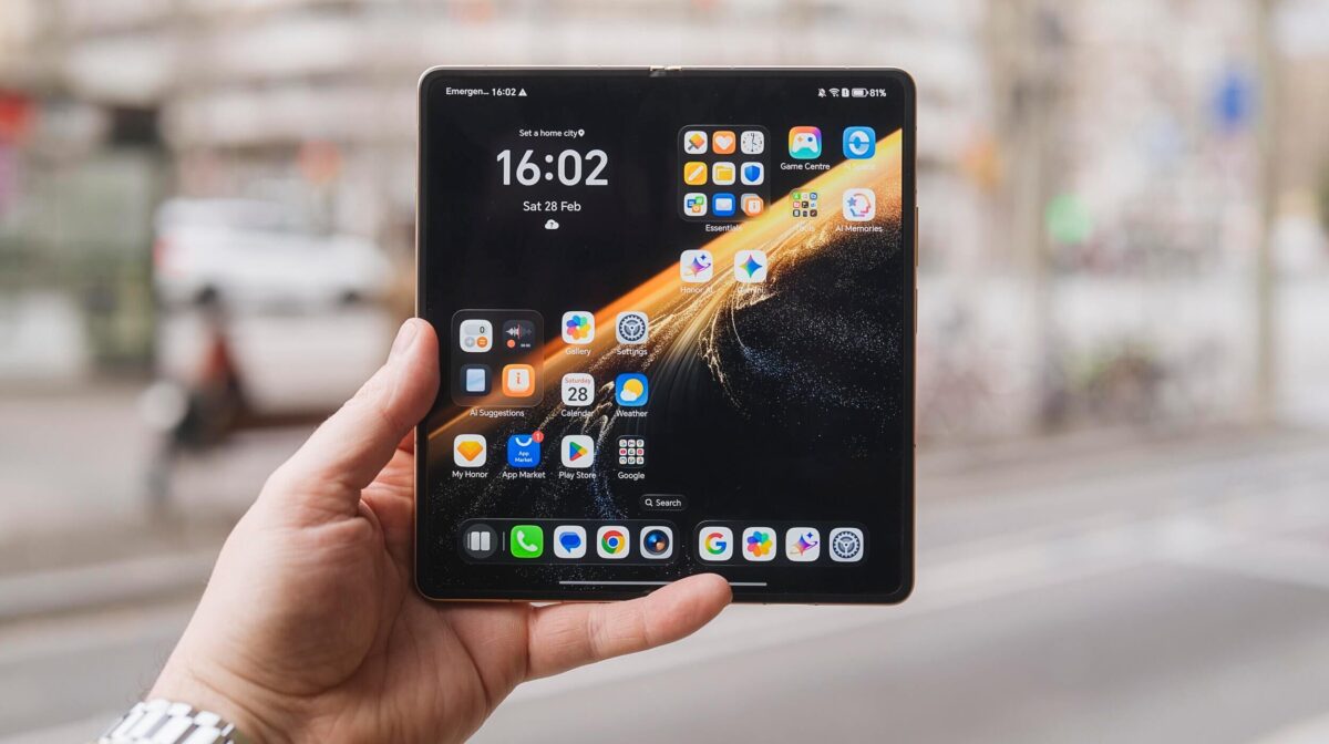 Honor Magic V6: naujas išmanusis telefonas ruošiasi pasaulinei rinkai