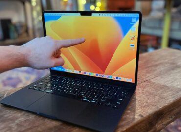 21078 Apple Planuoja Išleisti Pirmąjį Macbook Su Jutikliniu Ekranu
