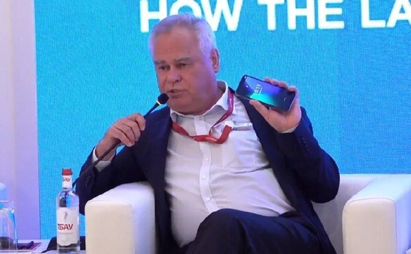 7993 Kaspersky Planuoja Neišlaužiamą Išmanųjį Telefoną Su Rusiška