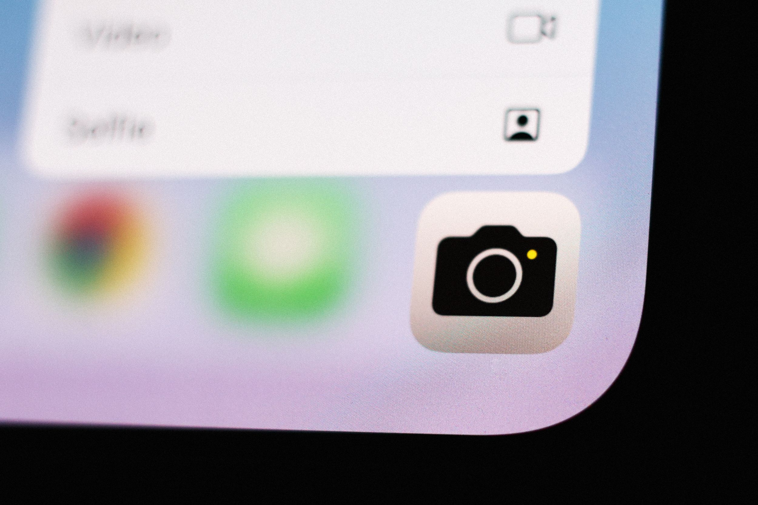 Apple Pristato Dirbtinio Intelekto Atnaujinimus Iphone Kameros Programlje Su Ios 27