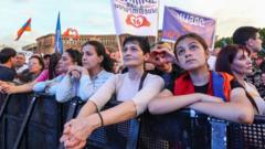 Armnija Ruoiasi Rinkimams Rusijos Spaudimas Pro Vakar Vyriausybei