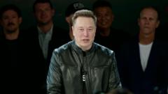 Elonas Muskas Tampa Pirmuoju Pasaulio Trilijonieriumi Po Spacex Debiuto Biroje