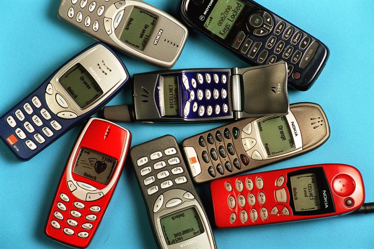 FCC siekia uždrausti laikinas SIM korteles ir telefonus