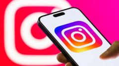 Instagram Ai Pokalbi Robotas Apgautas Hakeri Prieiga Prie Paskyr Atskleista