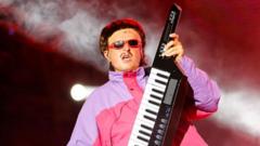 Jav Muzikantas Oliver Tree Uvo Sraigtasparni Susidrime Brazilijoje