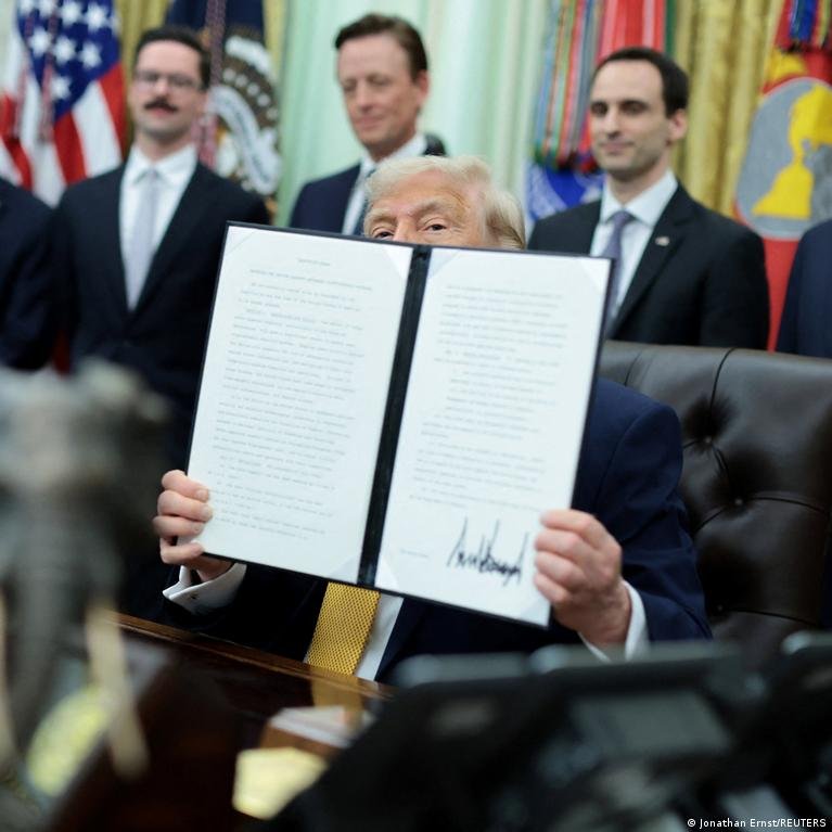 Jav Prezidentas Trumpas Pasira Sakymus Dl Kvantini Technologij Pltros