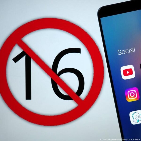 Malaizijos Socialins Iniasklaidos Draudimas Nepilnameiams Kelia Privatumo Diskusijas