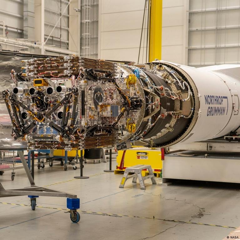Nasa Planuoja Igelbti Neil Gehrels Swift Observatorij Su Robotiniu Erdvlaiviu