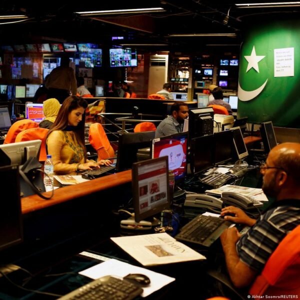 Pakistano Geo News atsiprašo už Muharram transliaciją ir gauna 15 dienų draudimą