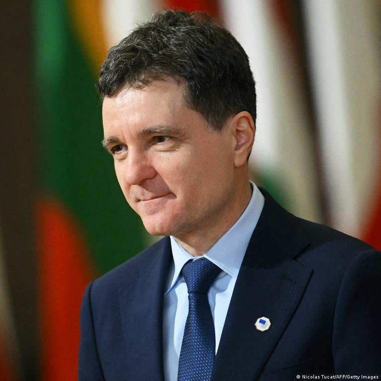 Rumunijos Prezidentas Nicuor Dan Paskyr Nauj Premjer Nepaisydamas Demokratini Norm