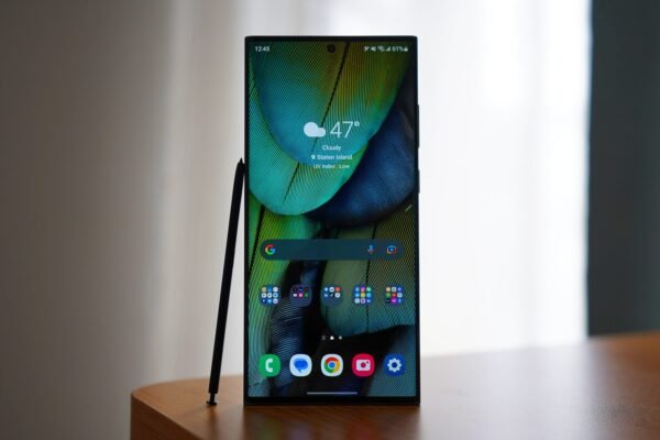Samsung Galaxy S23 Vartotojai Susiduria Su Ekrano Problemomis Po One Ui 85 Atnaujinimo
