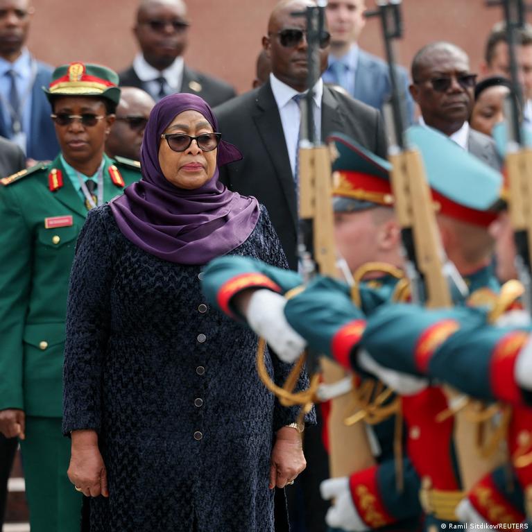 Tanzanijos Prezident Samia Suluhu Hassan Lankosi Rusijoje Dl Tempt Santyki Su Vakarais