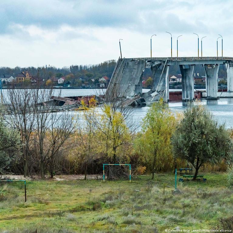 Ukraina Siekia Evakuoti Oleshky Miest Dl Gyventoj Bado