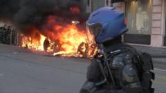 Enevoje Prie G7 Susitikim Sipliesk Protestai Policija Naudojo Vandens Patrankas