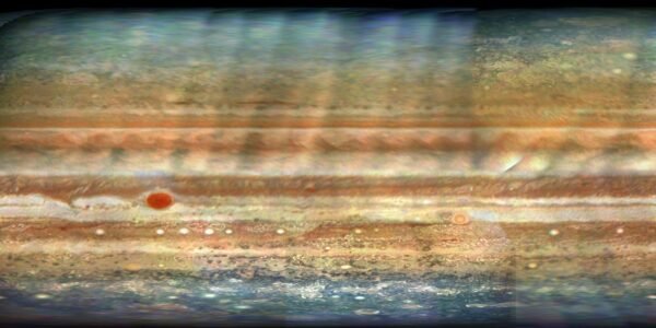 NASA zondas „Juno“ pateikė išsamią Jupiterio paviršiaus žemėlapį