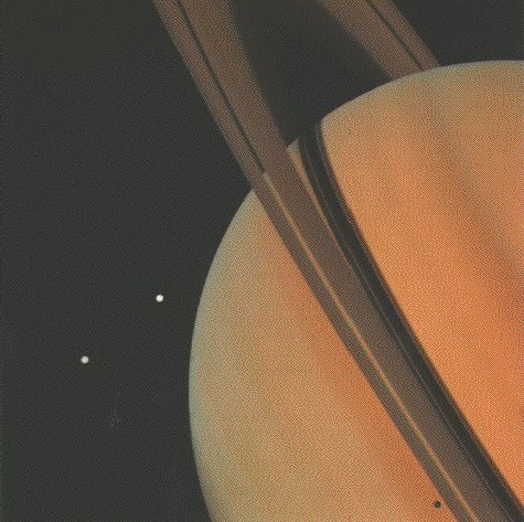 Saturno vaizdai užfiksuoti kosminiu aparatu „Voyager“