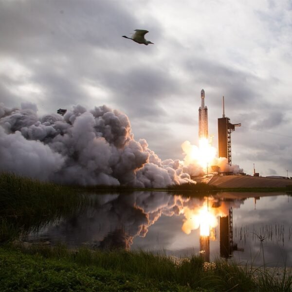 NASA misija Psyche: prasidėjo kelionė į metalinį asteroidą