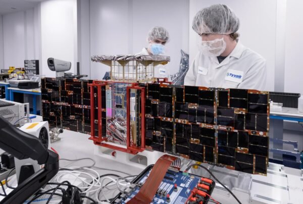 NASA baigė CAPSTONE misiją – pirmąją komercinę JAV misiją prie Mėnulio