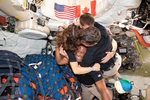 Kaip pasikeitė kultūra NASA astronautų būriuose nuo Apollo iki Artemis misijų