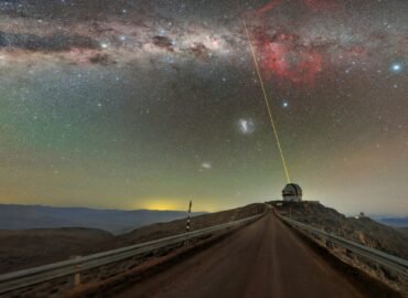 16895 Čilės Observatorija Naudoja Lazerį Tyrinėjant Mėnulio Paukšč