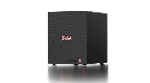 Beelink pristatė ME Pro 370 – mini kompiuterį ir NAS hibridą