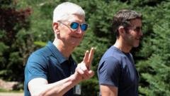 Apple pateikė ieškinį OpenAI dėl prekybos paslapčių vagystės