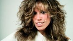Carly Simon Atskleid Parkinsono Ligos Diagnoz Ir Odos Vio Gydym