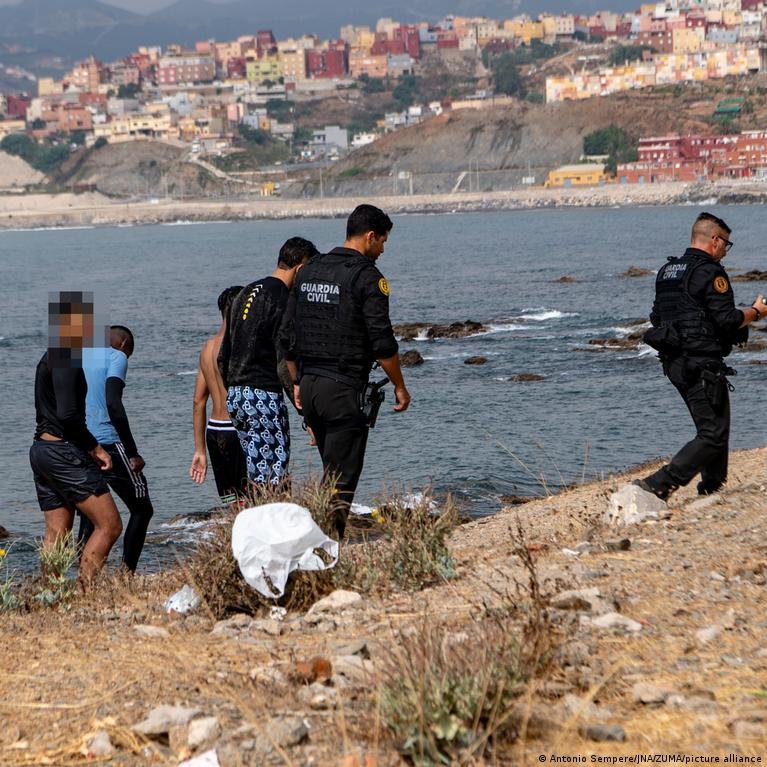 Ceuta Prao Ispanijos Skelbti Nepaprastj Padt Dl Migrant I Maroko