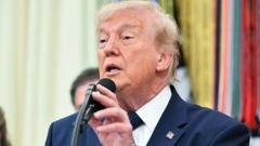 Donald Trump prašo Fifa peržiūrėti Balogun diskvalifikaciją