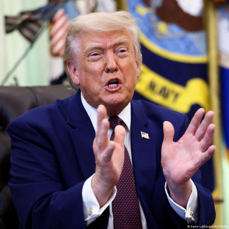 Donaldas Trumpas Suteik Malon 11 Asmen Tarp J Aplinkosaugos Statymo Paeidjams