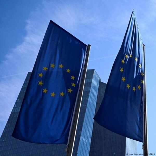 Europos Centrinis Bankas palieka palūkanų normas nepakitusias dėl Irano karo sukeltos infliacijos
