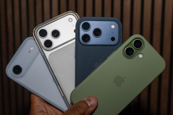 Geriausios iPhone 17 dėklų rekomendacijos po daugiau nei 100 testų