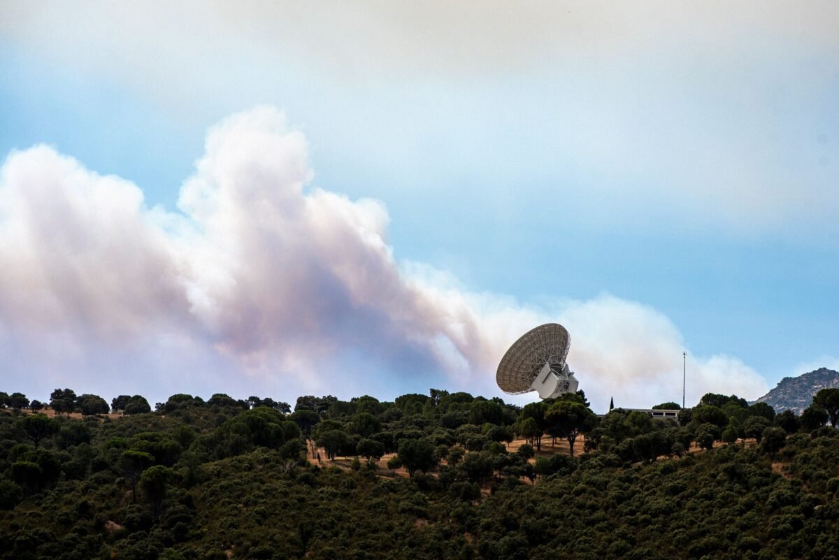 Ispanijos Gaisrai Paveik Nasa Giliosios Kosmoso Komunikacijos Kompleks
