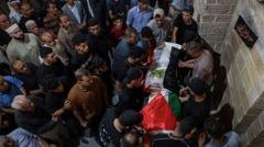 Palestiniečiai gedėti Gazoje žuvusio Pasaulio čempionato transliacijų organizatoriaus