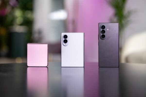 Samsung pristatė Galaxy Z Fold 8, Fold 8 Ultra, Z Flip 8 ir naujus išmaniuosius įrenginius