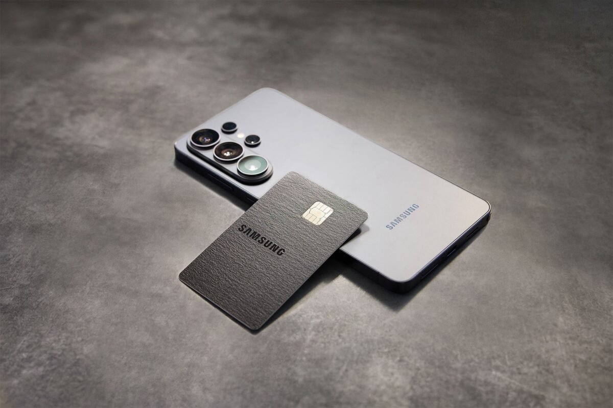 Samsung Pristato Galaxy Kortel Alternatyv Apple Kortelei