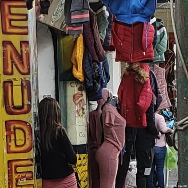 Turizmo Augimas Meksikoje Didina Prekybos Monmis Rizik