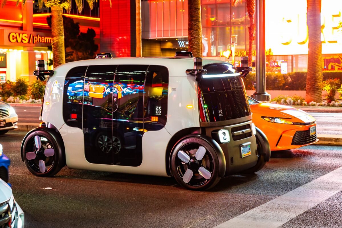 Zoox Pradeda Mokam Robotaksi Paslaug Las Vegase Be Vairo