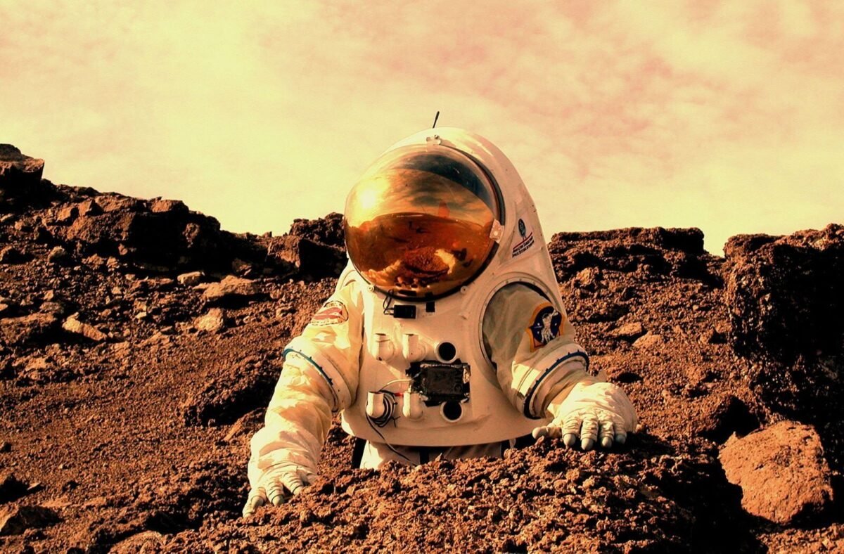 11752 Nasa Inžinieriai Siekia Sumažinti Skafandrų Svorį Būsimoms M